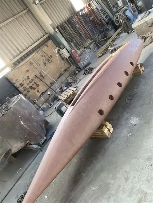 IMOCA bulb made of CNC-machined lead by Navylest